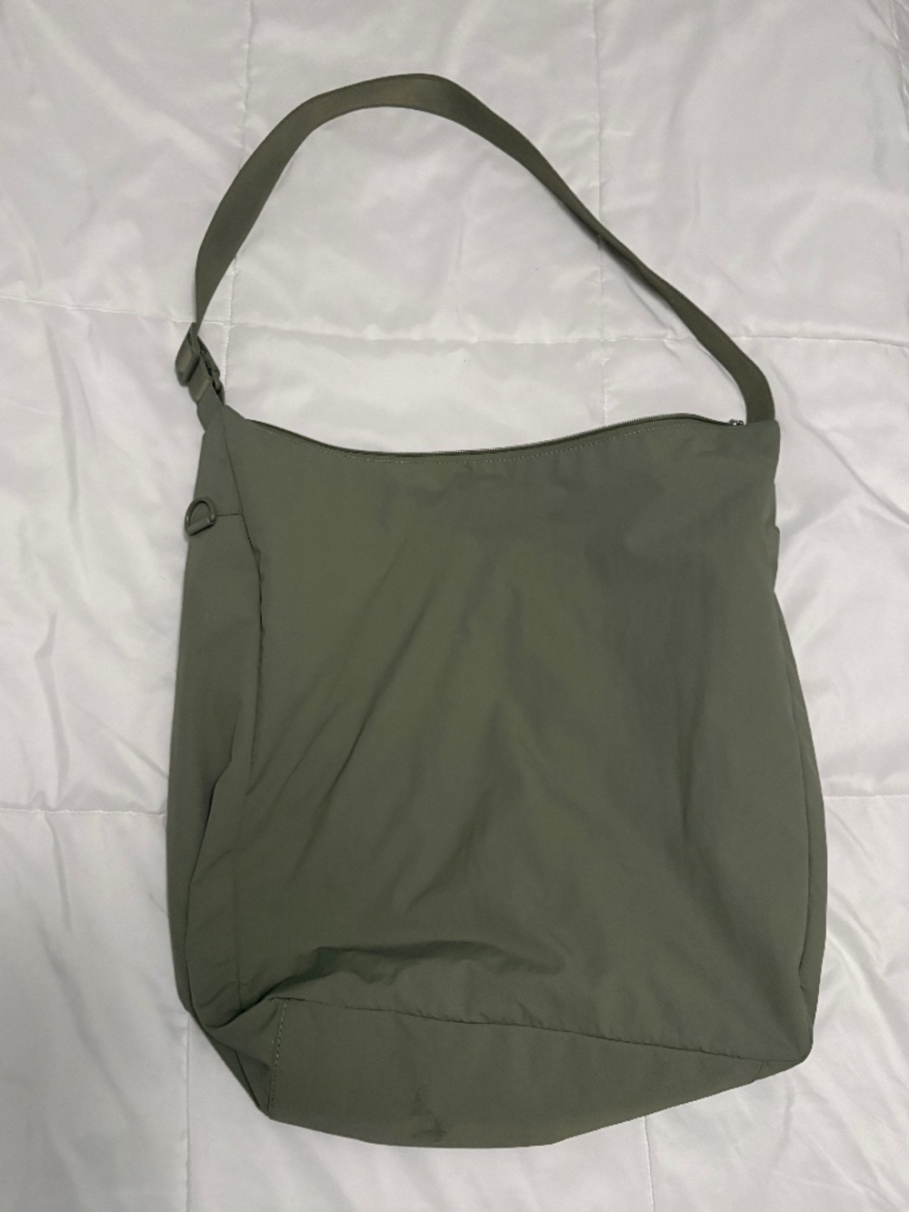Athleta Anytime Drop In Bag